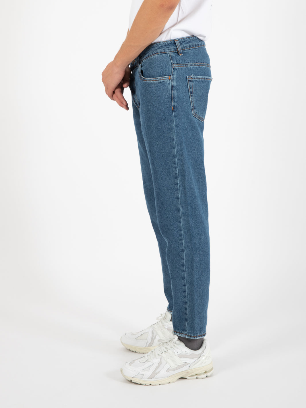 Medium denim cropped jeans