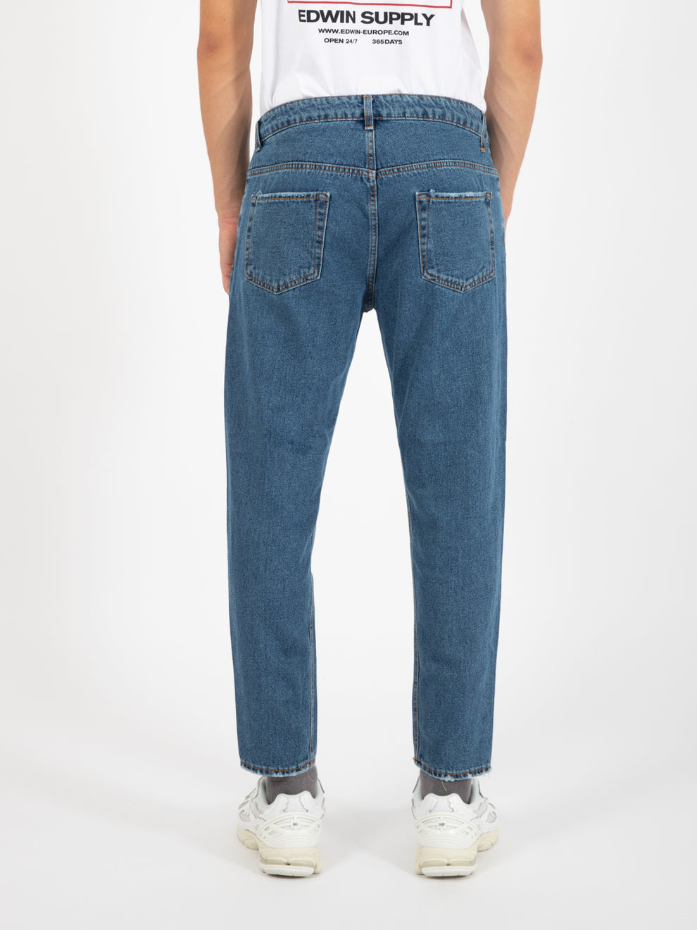 Medium denim cropped jeans