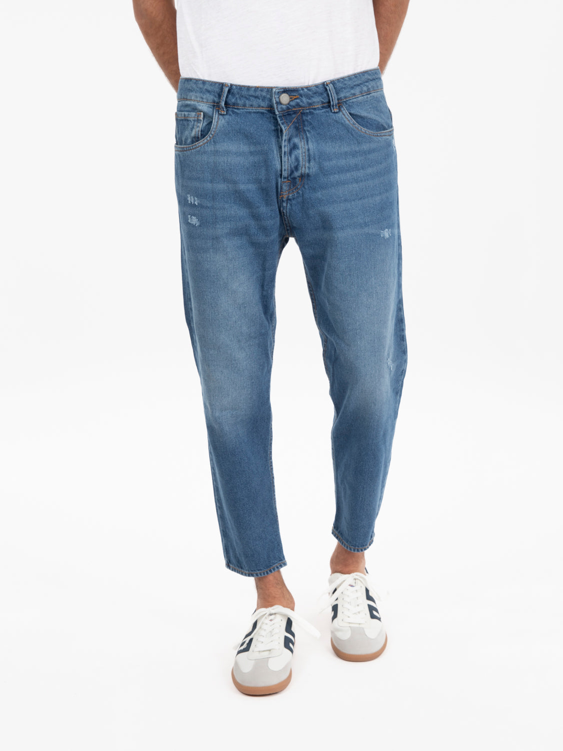 Blue used effect cropped jeans