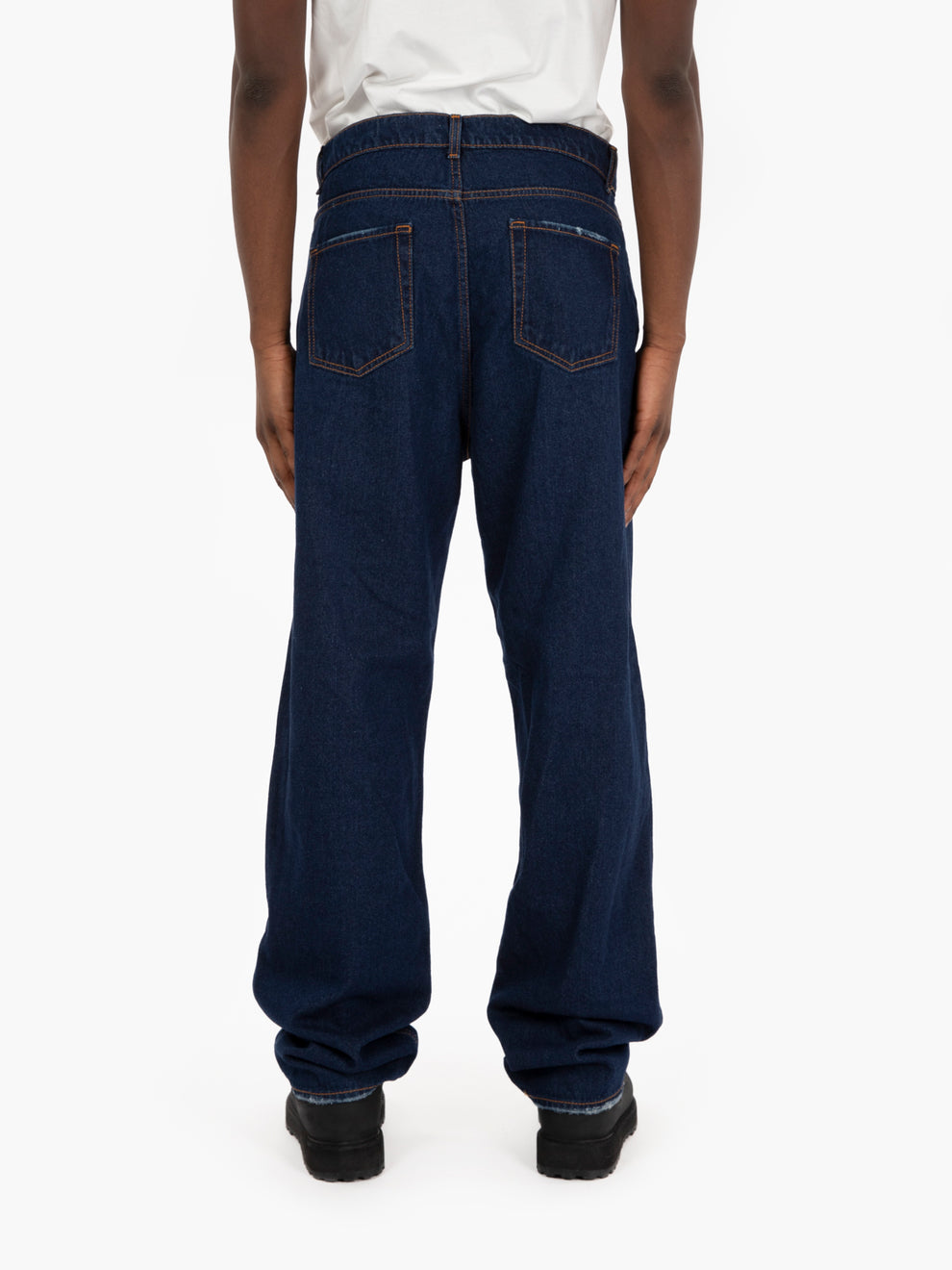 Jeans Skate in demin scuri