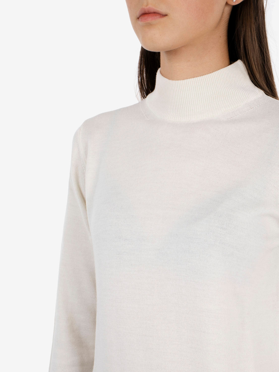 Ecru wool turtleneck