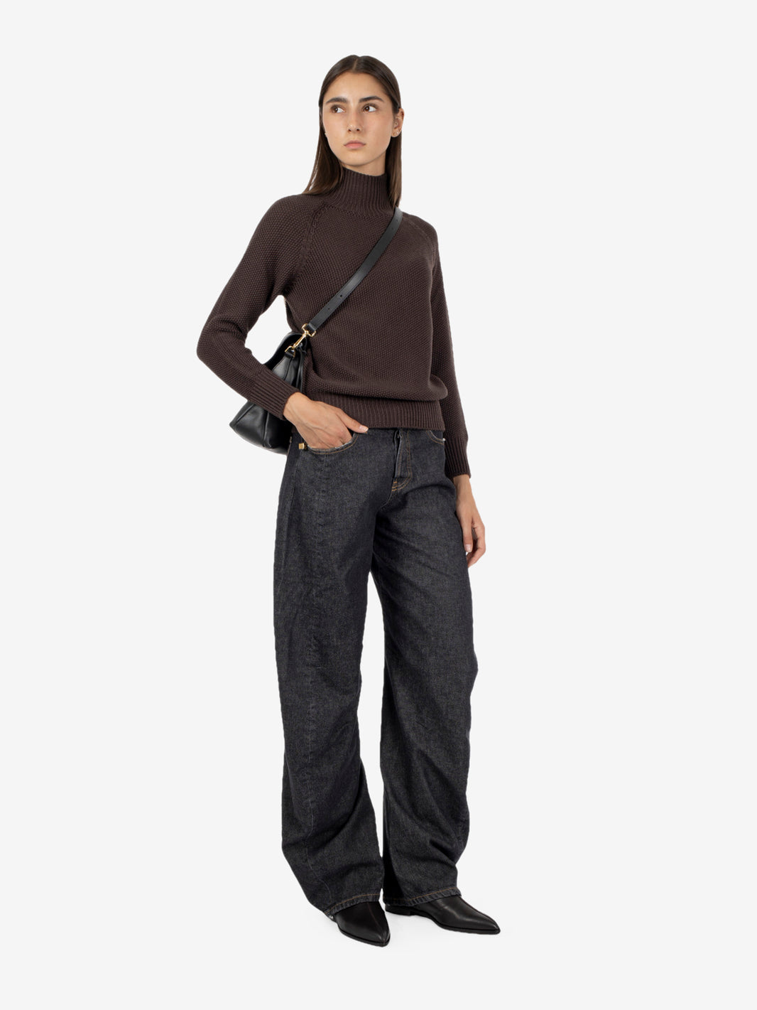 Dark brown rice stitch snood