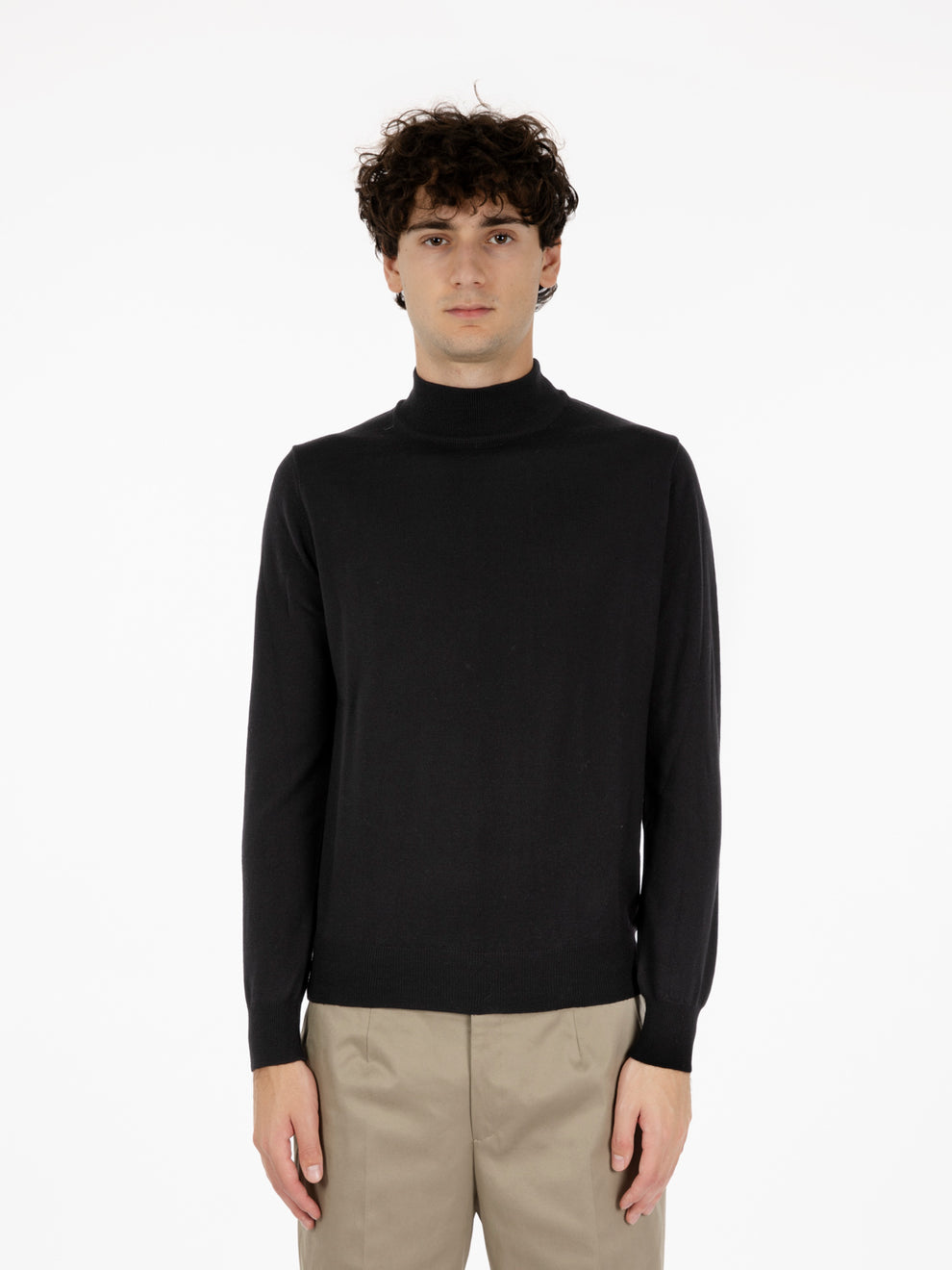 Maglia a lupetto in lana nero