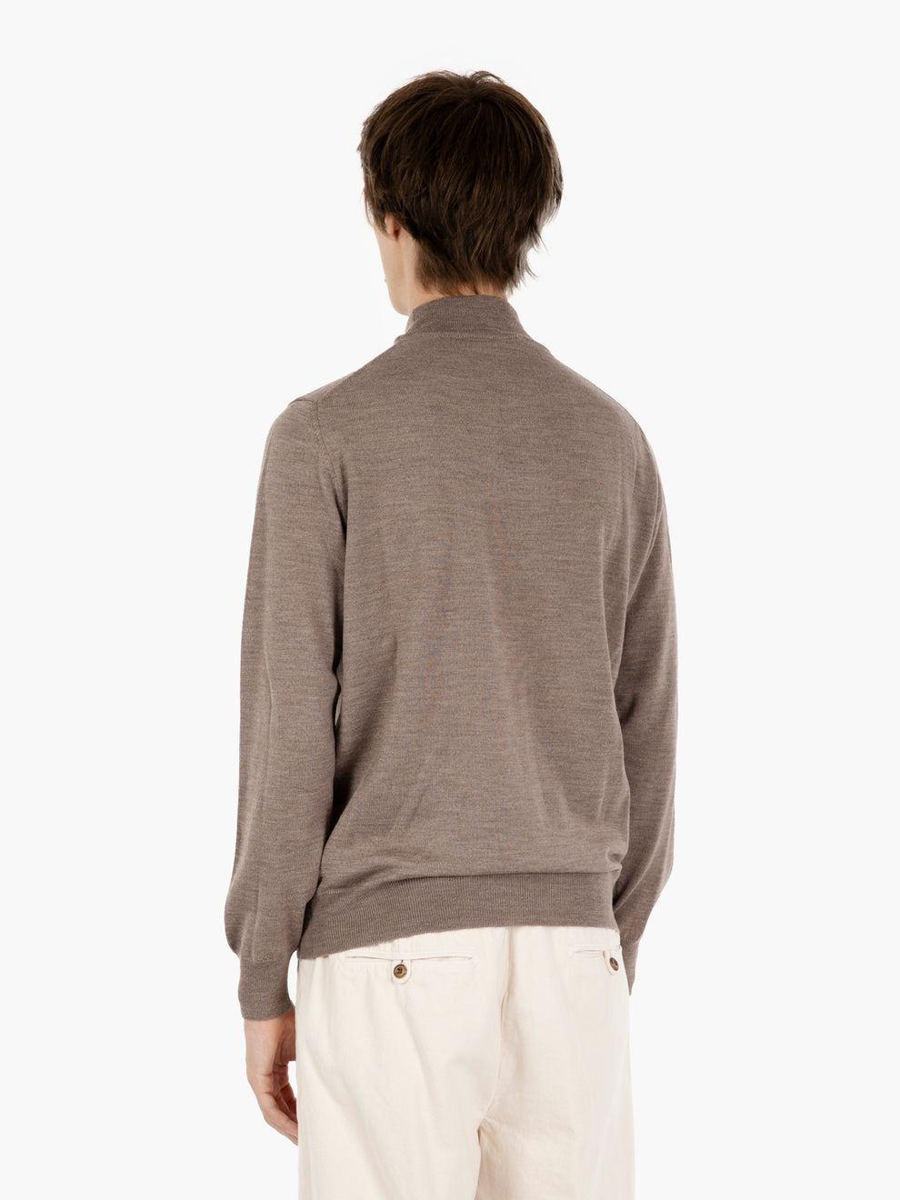 Maglia a lupetto in lana noce