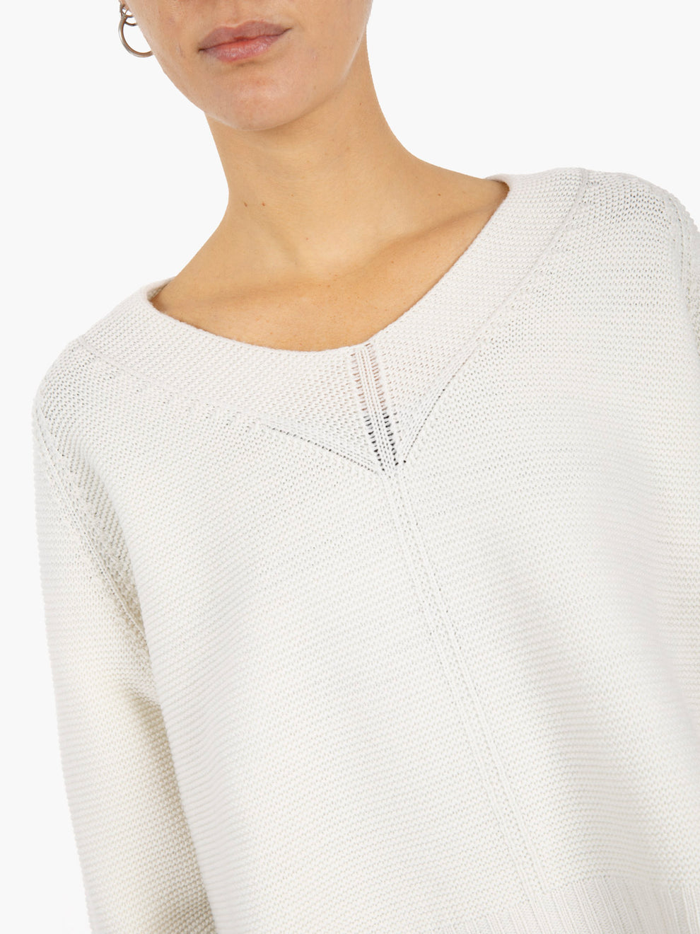 Maglia con scollo a V ecrù