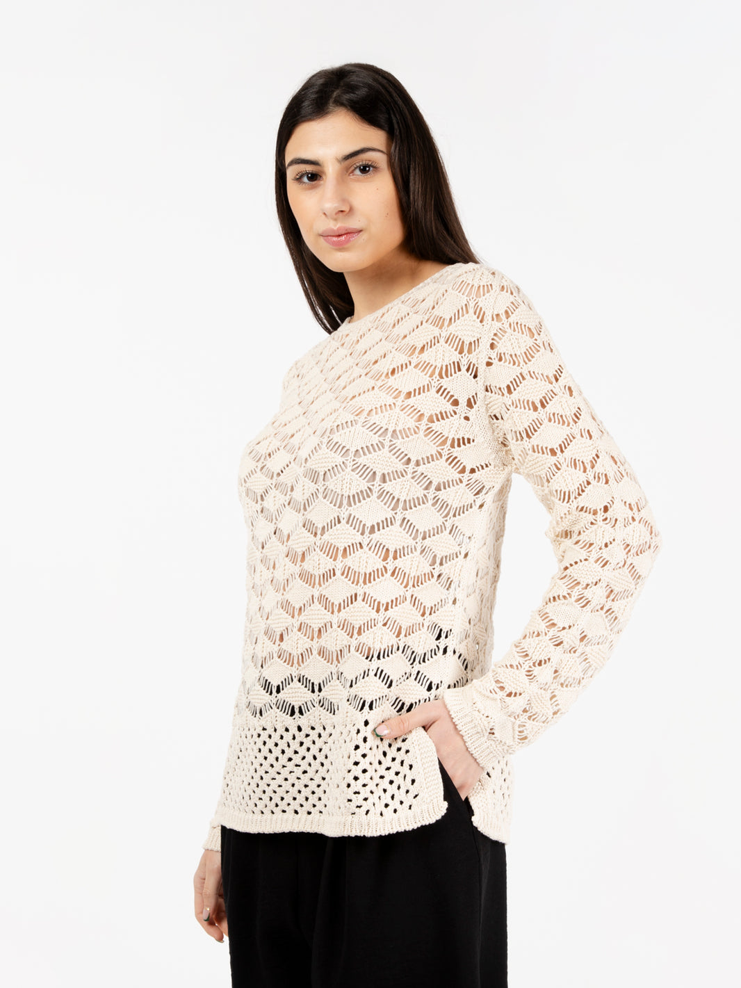 Maglia crochet girocollo stucco