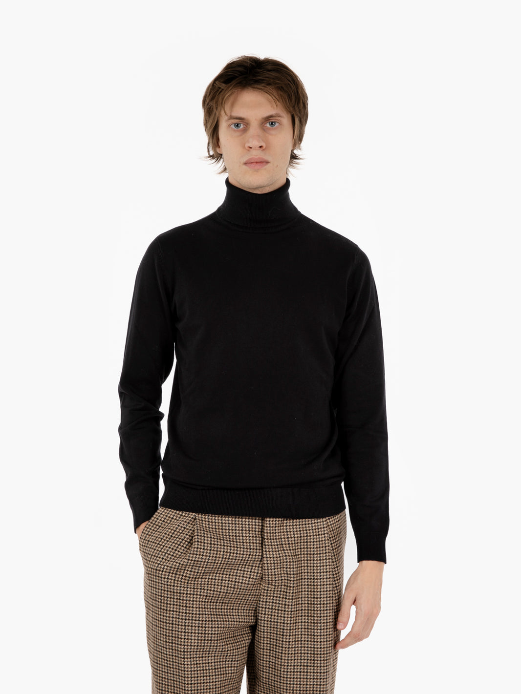 Black viscose turtleneck