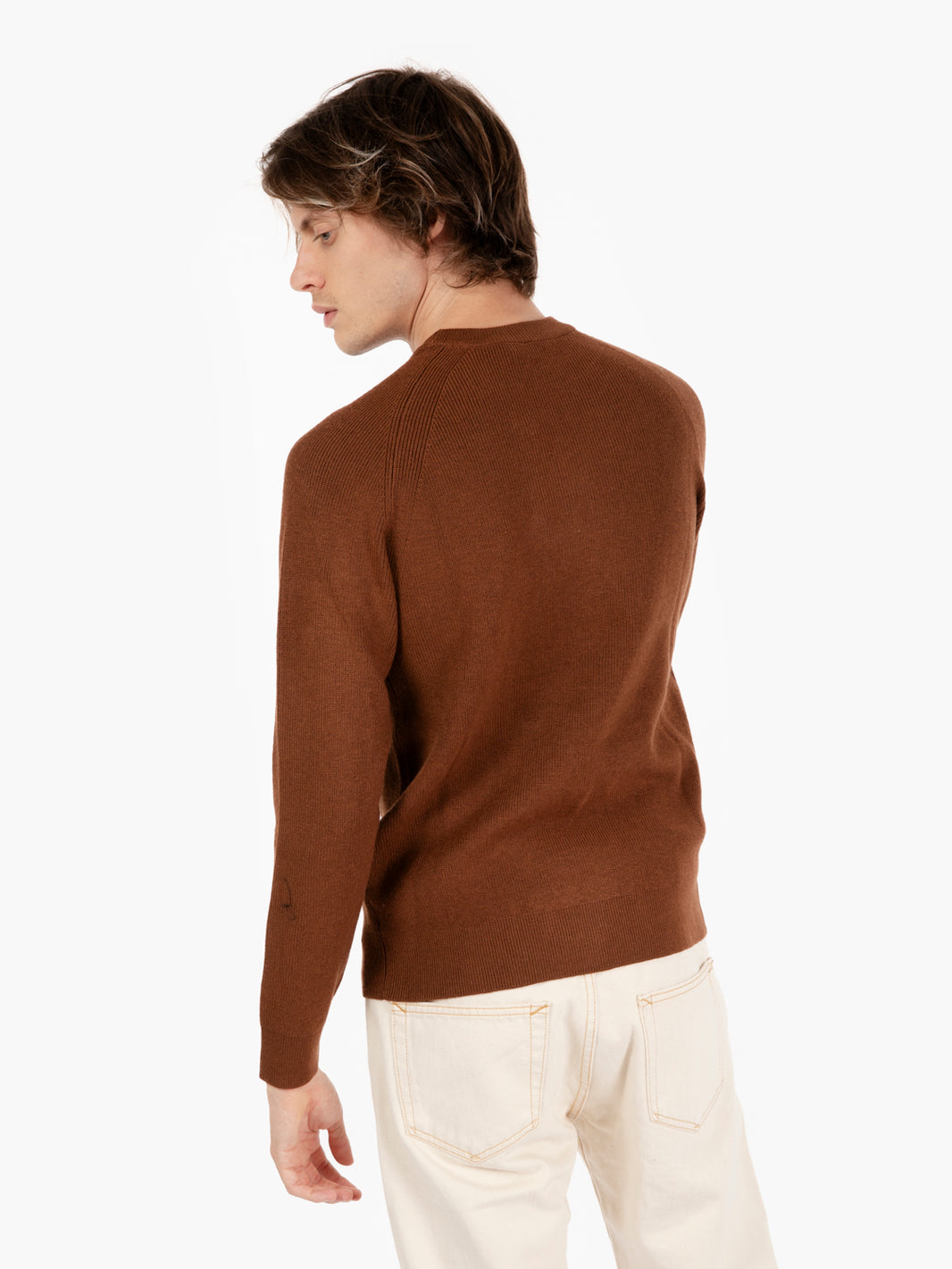 Maglia girocollo a costine cappuccino