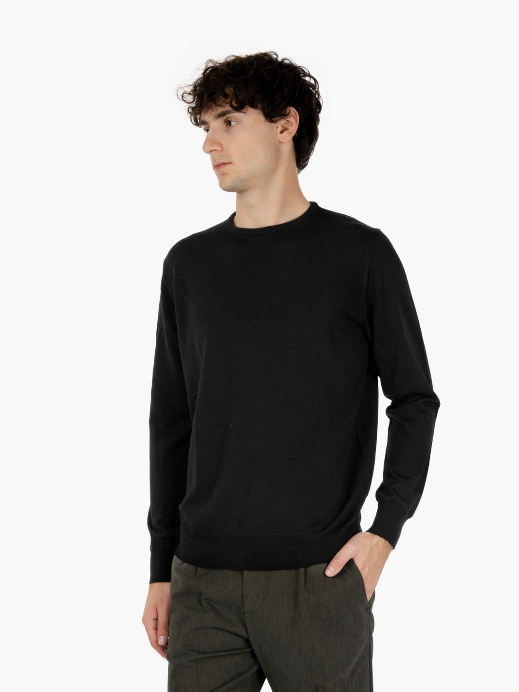 Maglia girocollo in lana nero