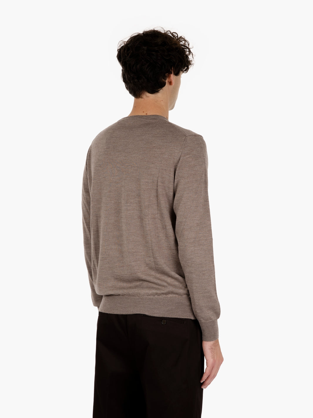 Maglia girocollo in lana noce