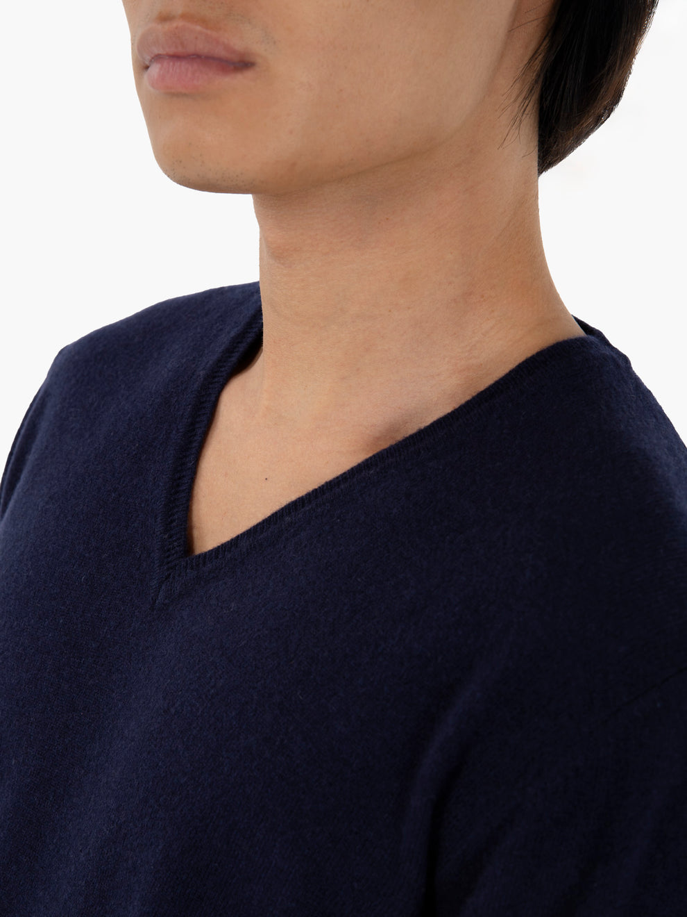 Maglia in lana merino e cachemire notte