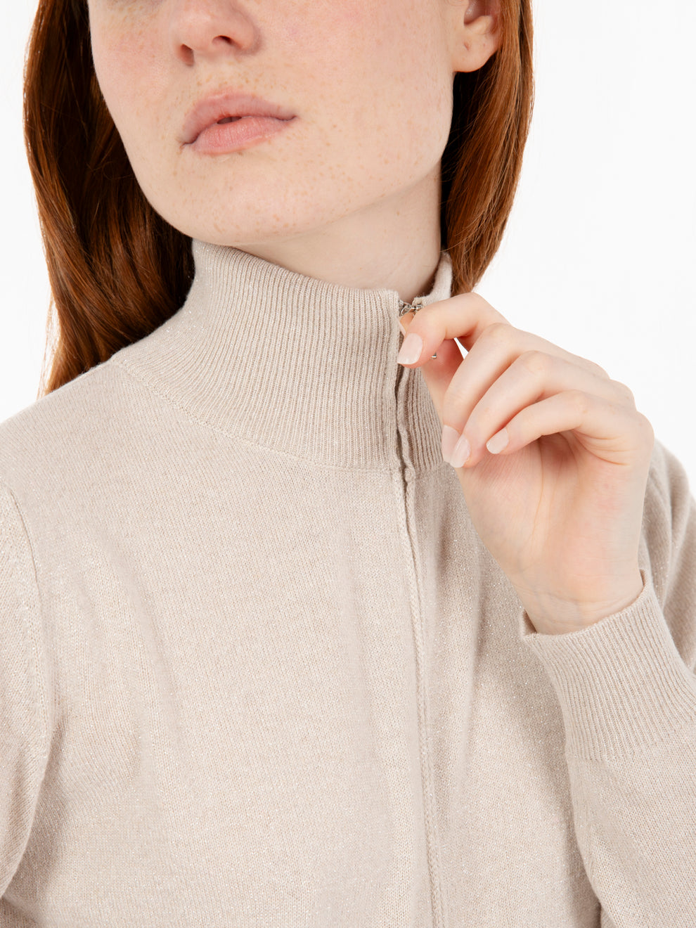 Maglia in lurex con zip e tasche beige