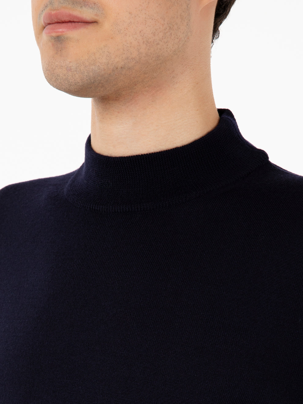 Maglia lupetto in lana blu