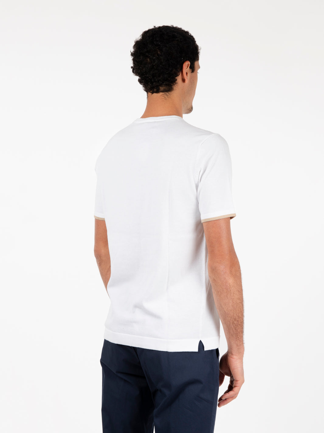 White short sleeve shirt