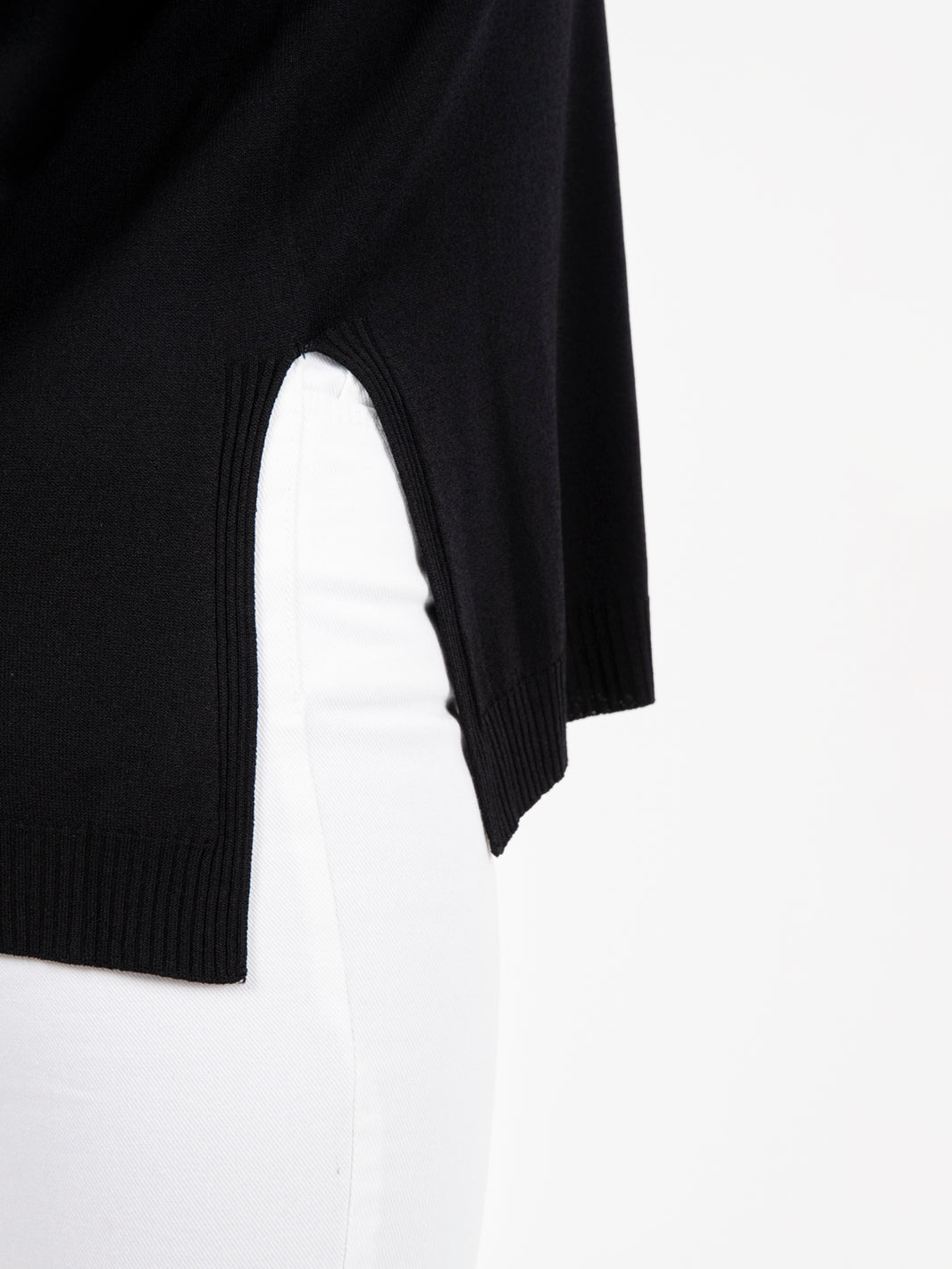 Maglia scollo a "V" nero