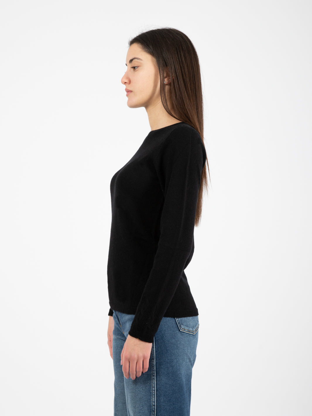 Black round neck sweater