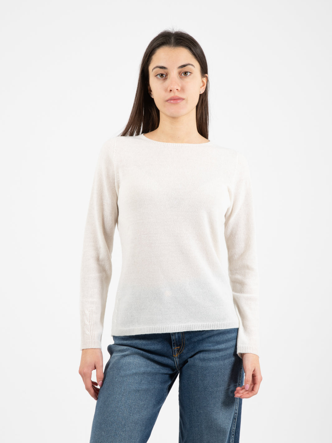 Round neck stucco sweater