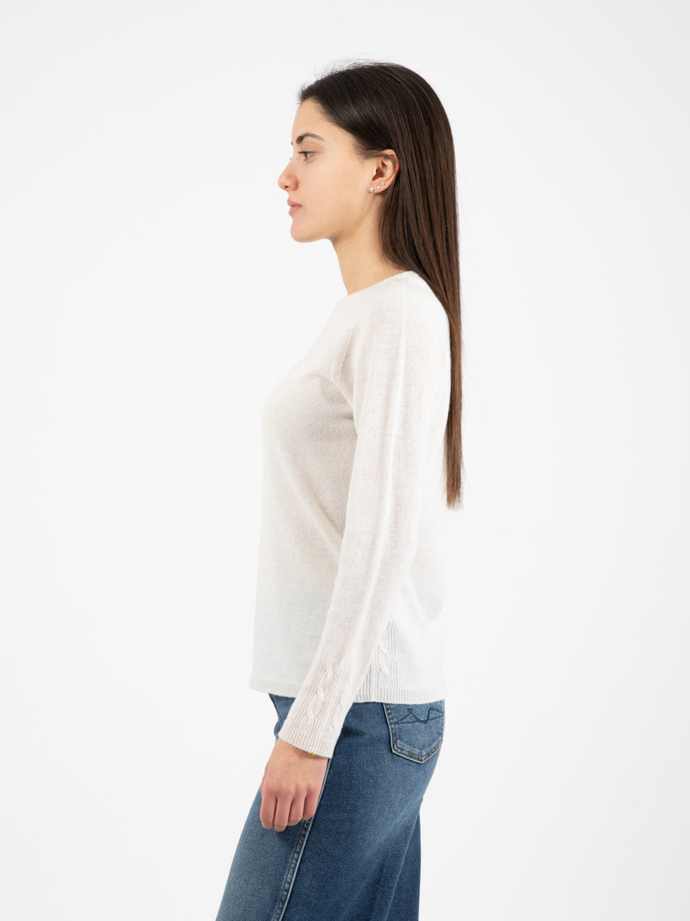 Round neck stucco sweater