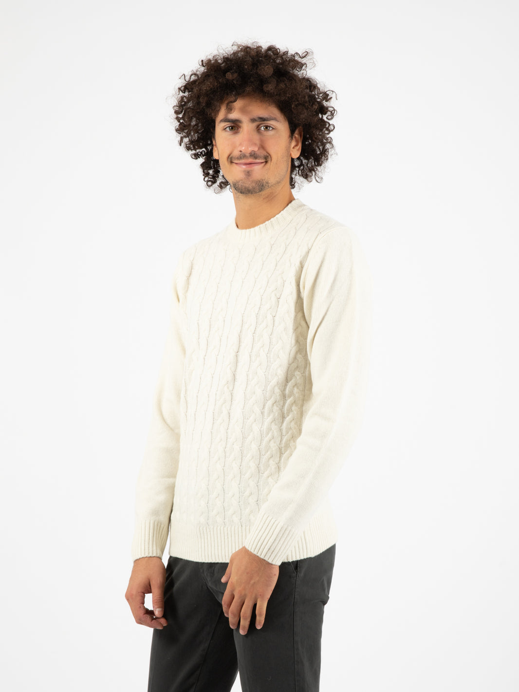Maglione a trecce panna