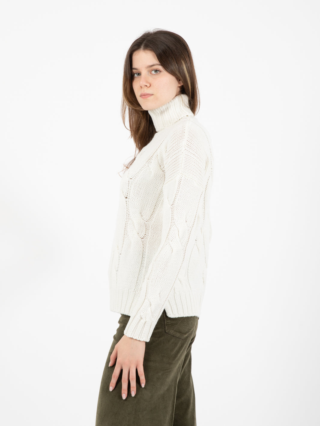 Maglione collo ciambella ecrù