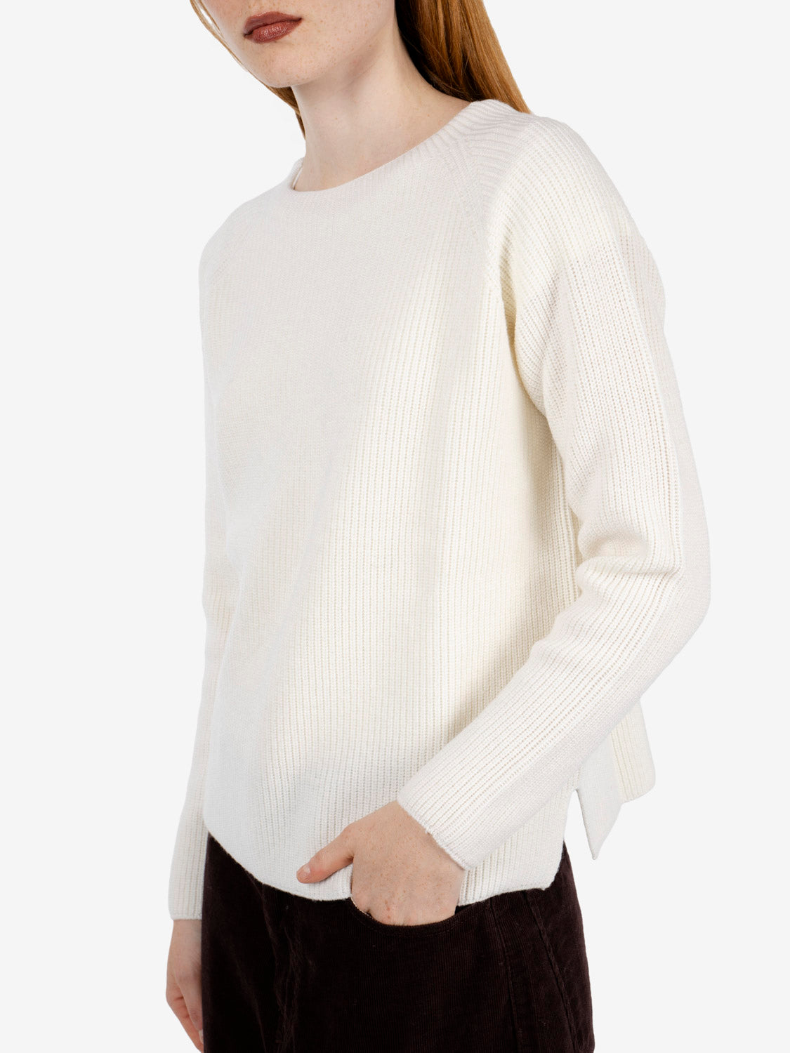 Maglione con scollo a barca ecru