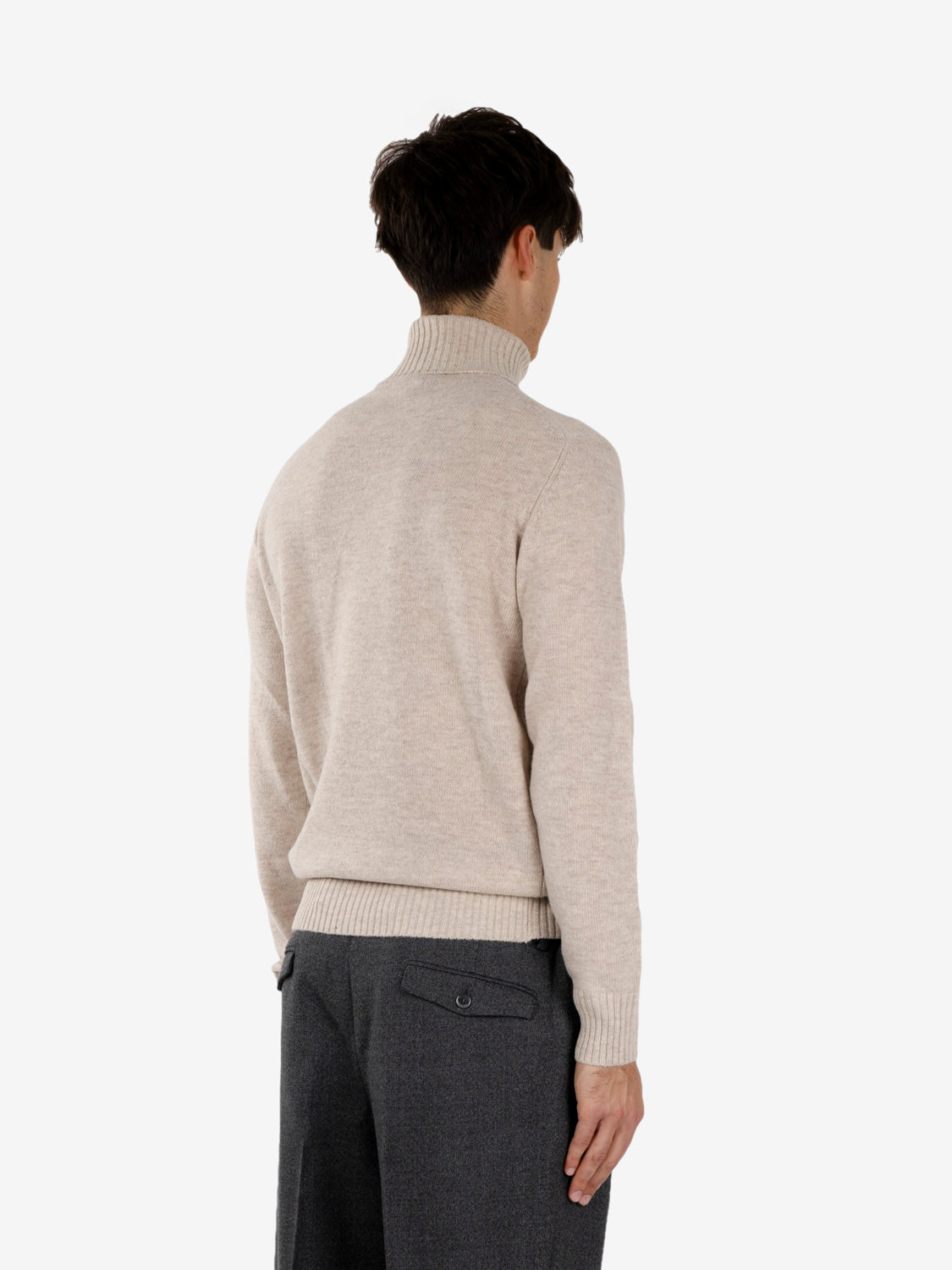 Maglione dolcevita avena