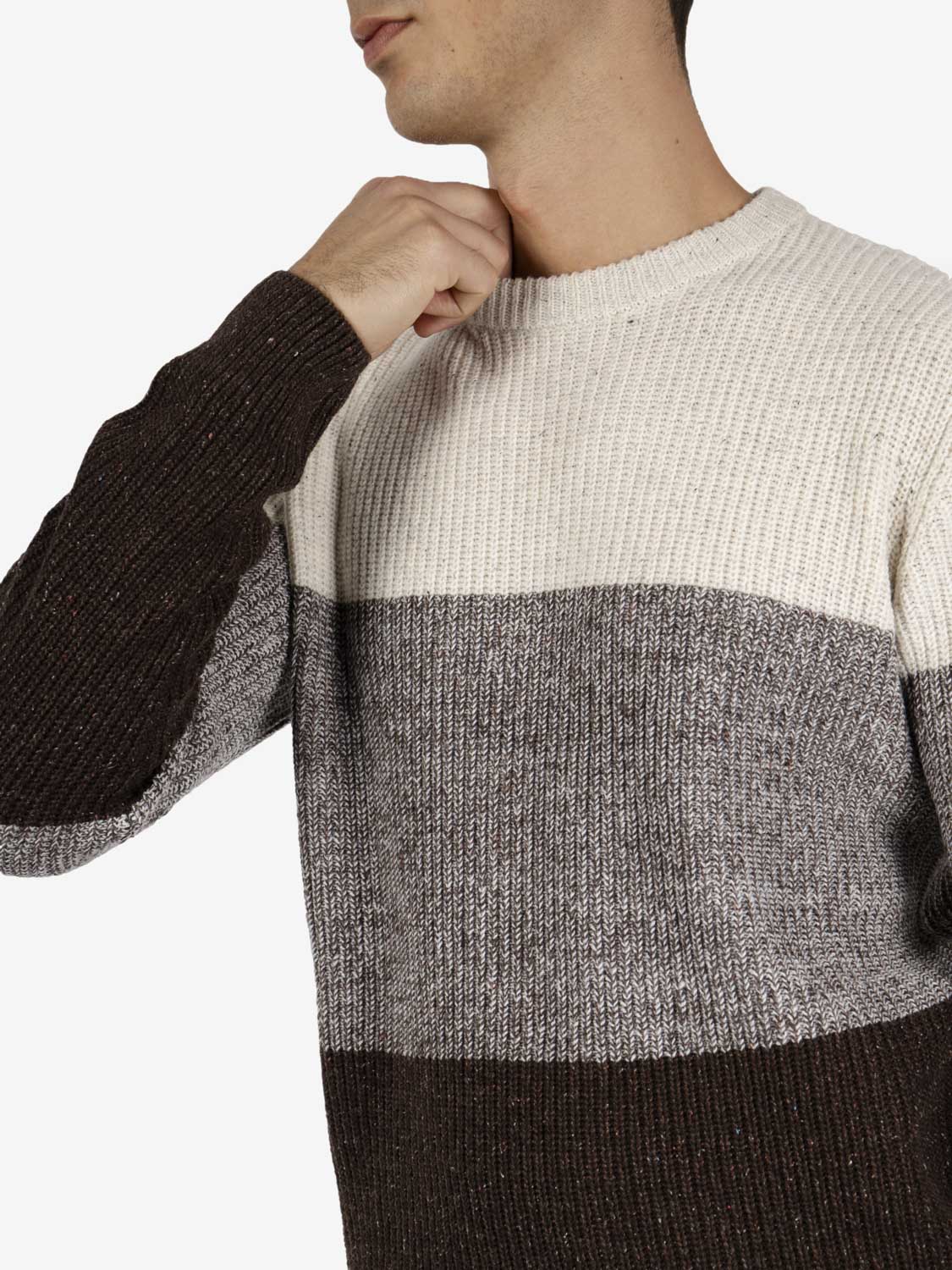 Maglione girocollo a fasce moro