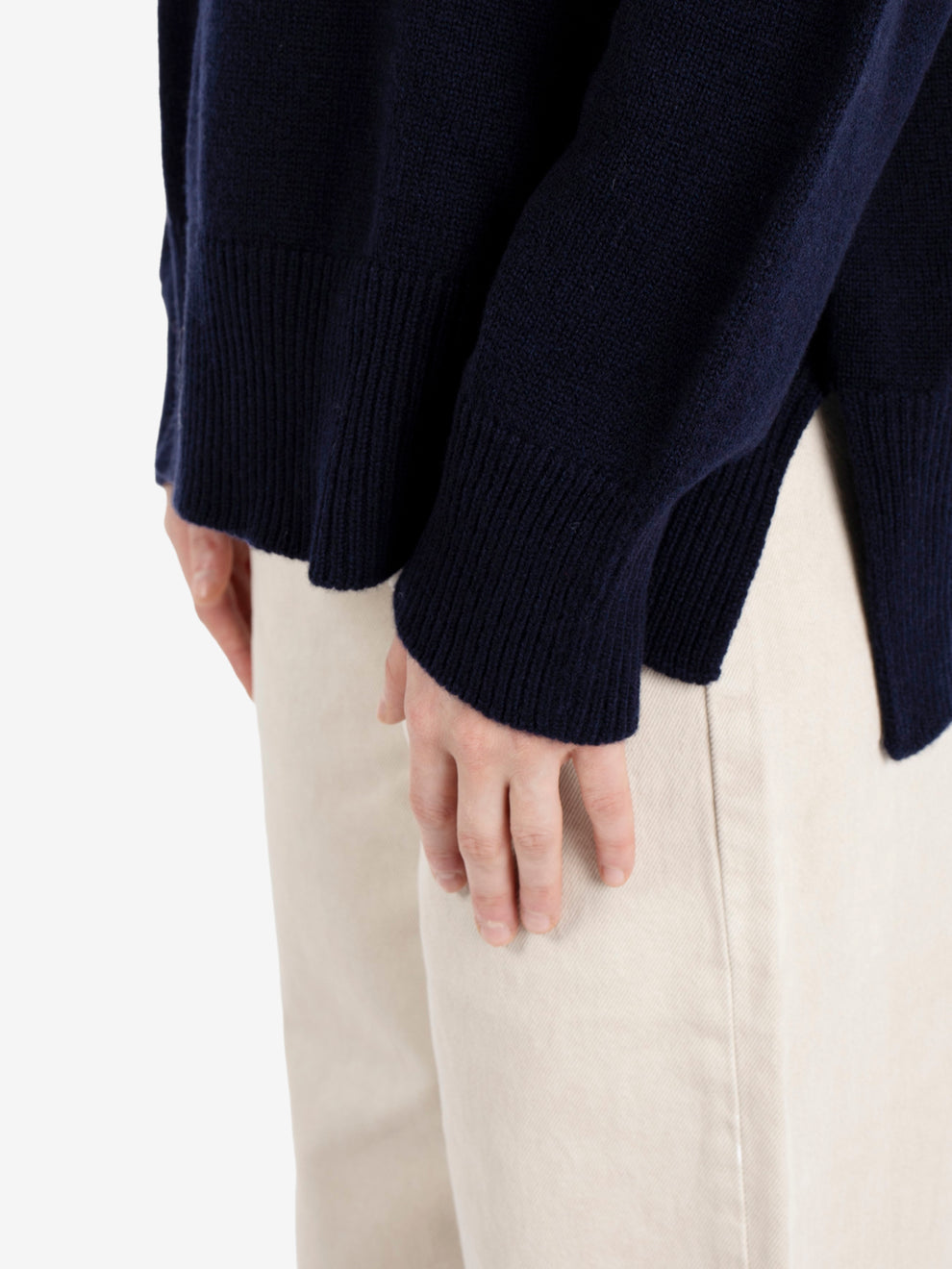 Maglione girocollo a ovetto blu