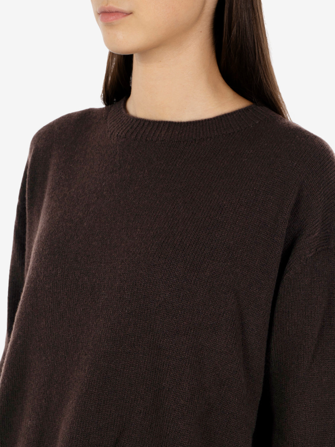 Crew neck egg-shaped coffee sweater