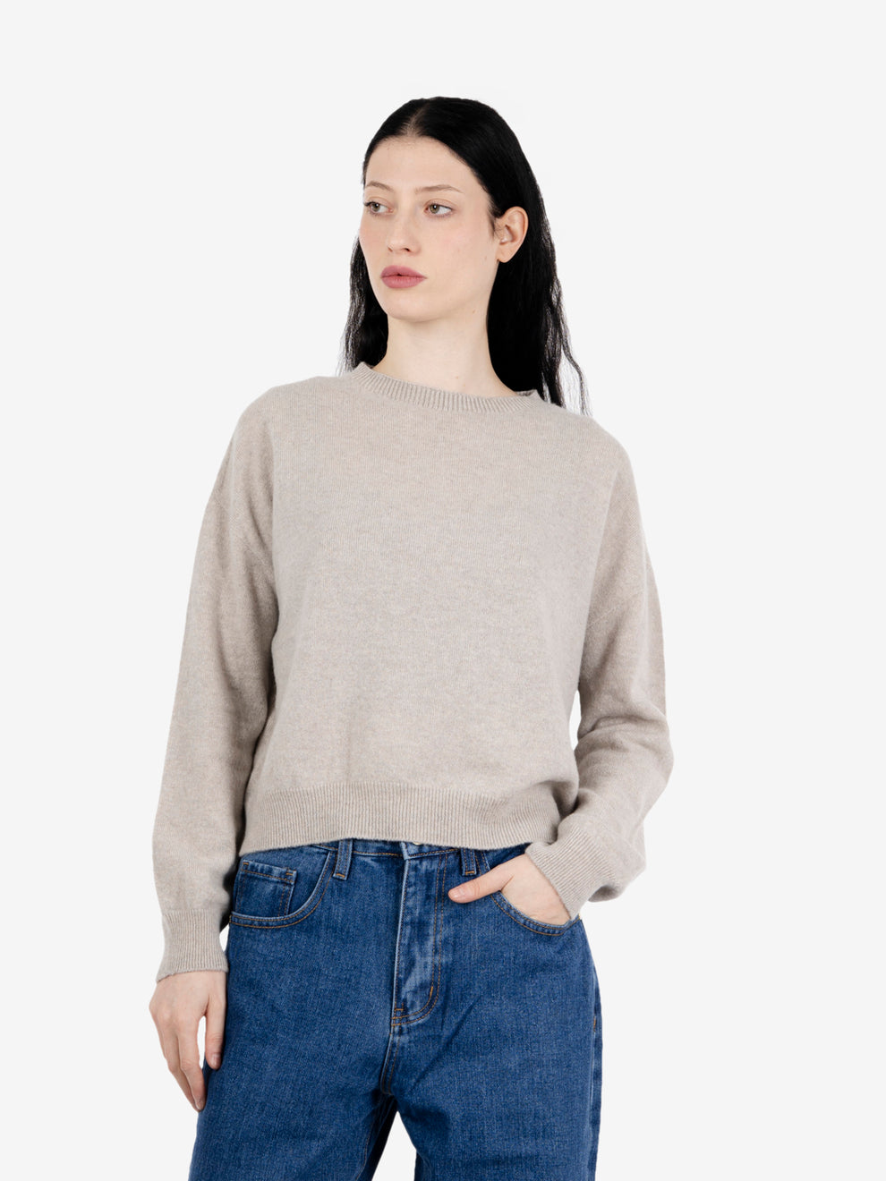 Maglione girocollo a scatola sasso