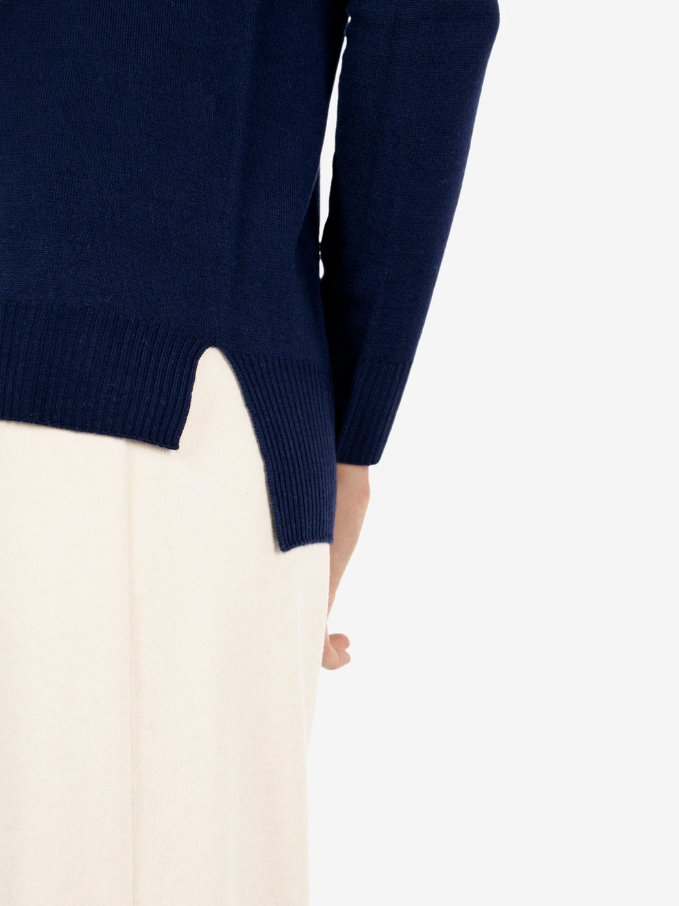 Maglione girocollo in lana blu navy