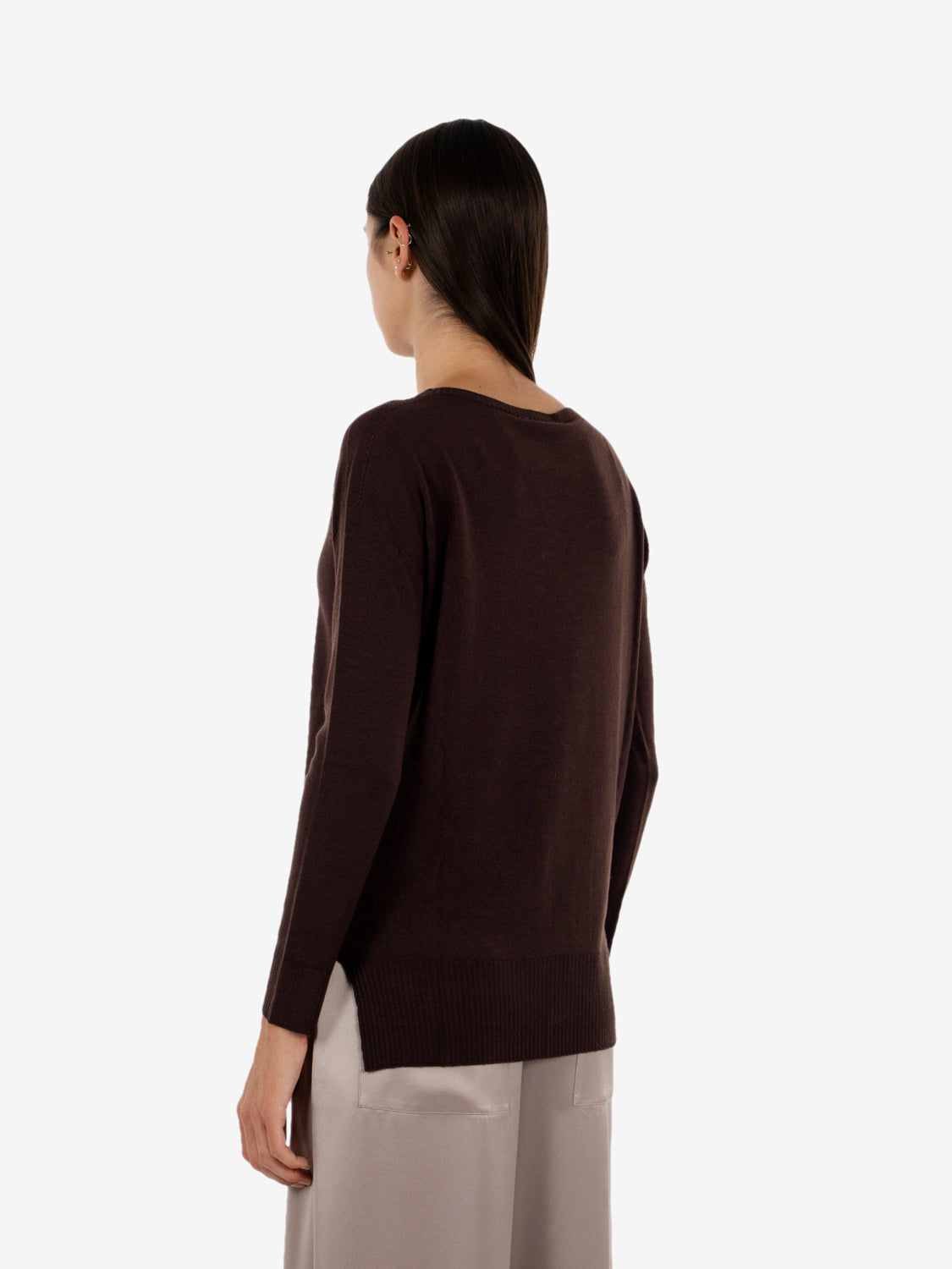 Maglione girocollo in lana moro