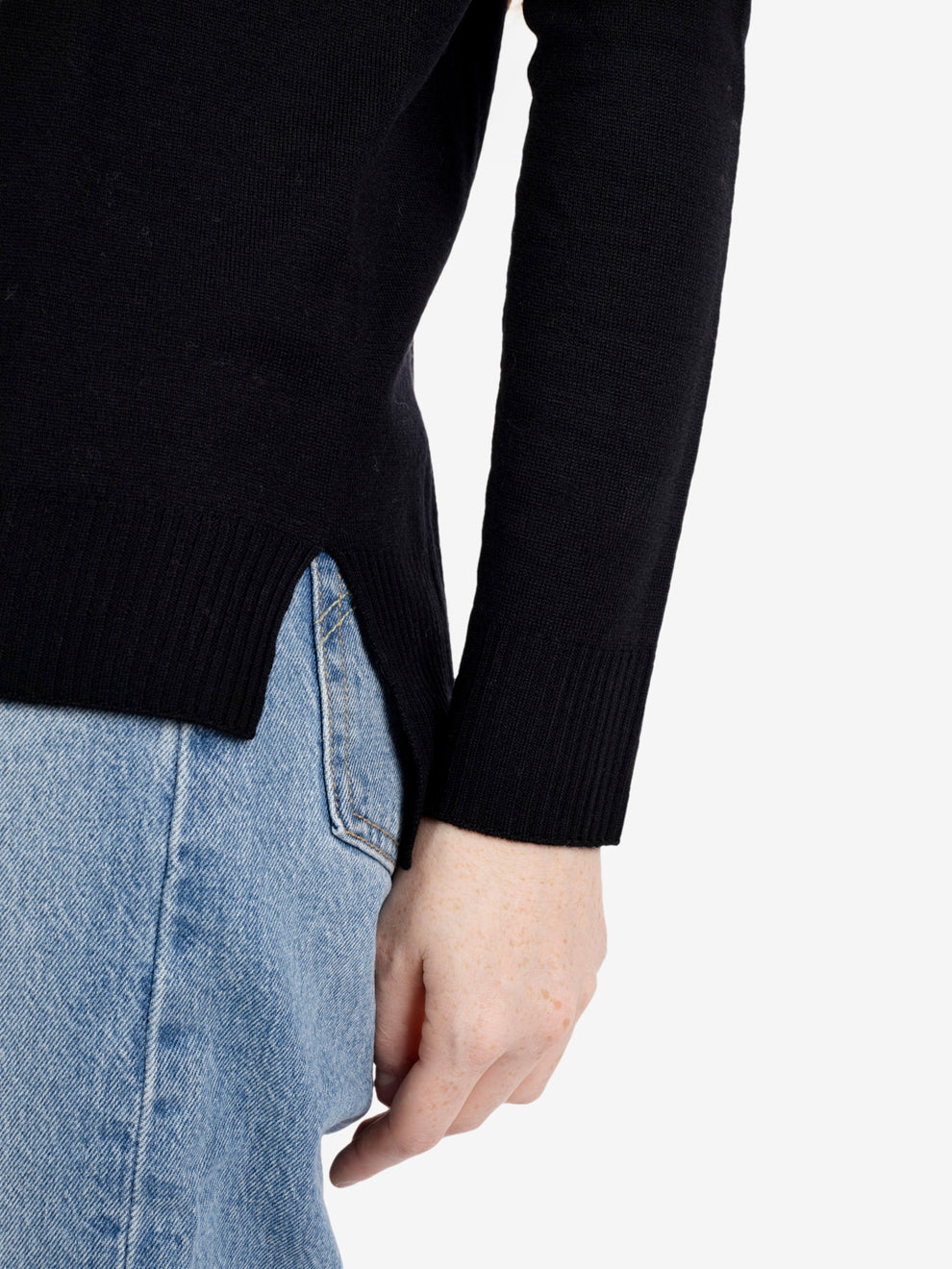 Maglione girocollo in lana nero