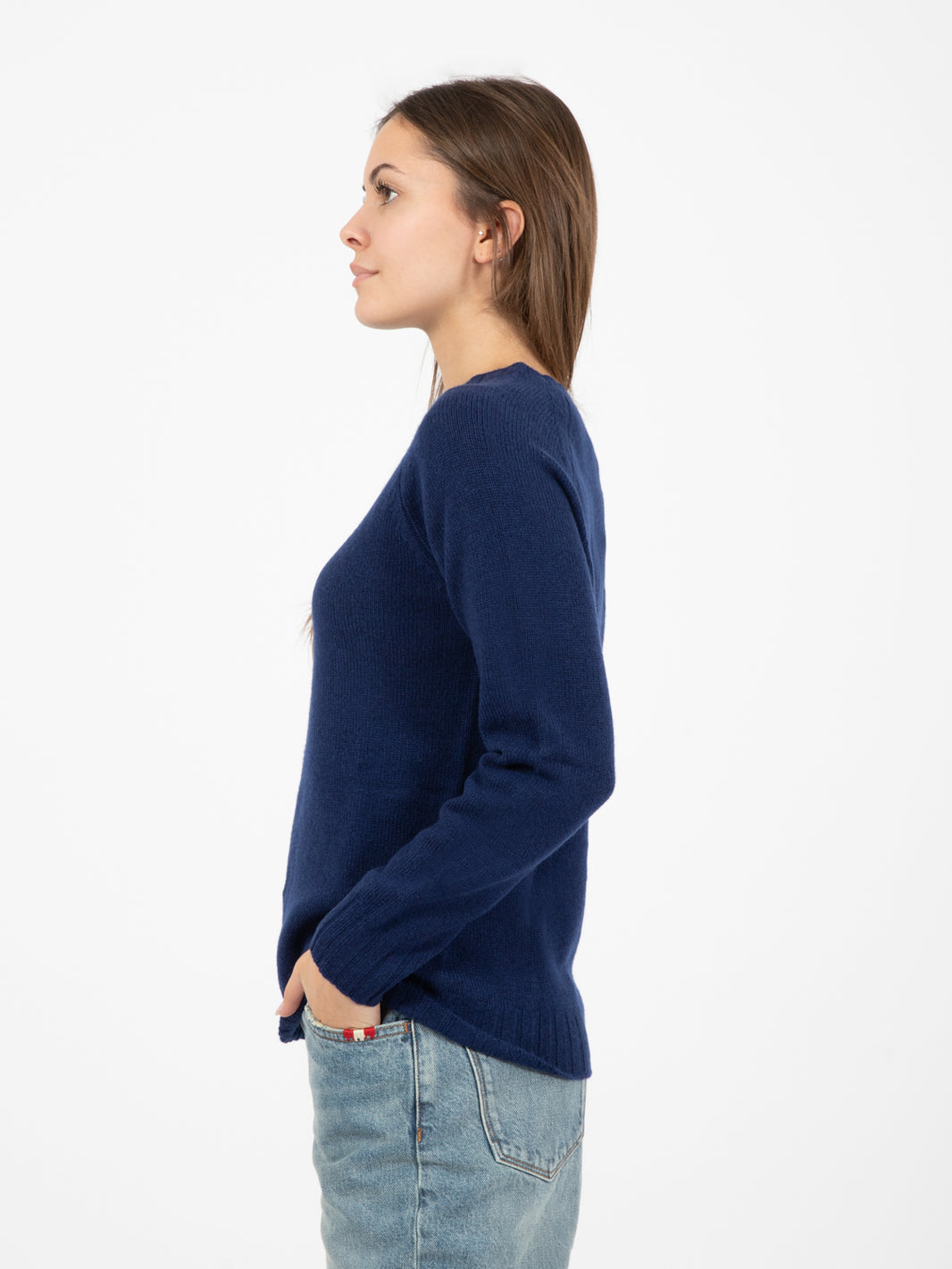 Blue crew neck wool and cashmere sweater