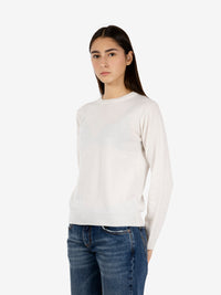 Milk-colored wool and cashmere sweater