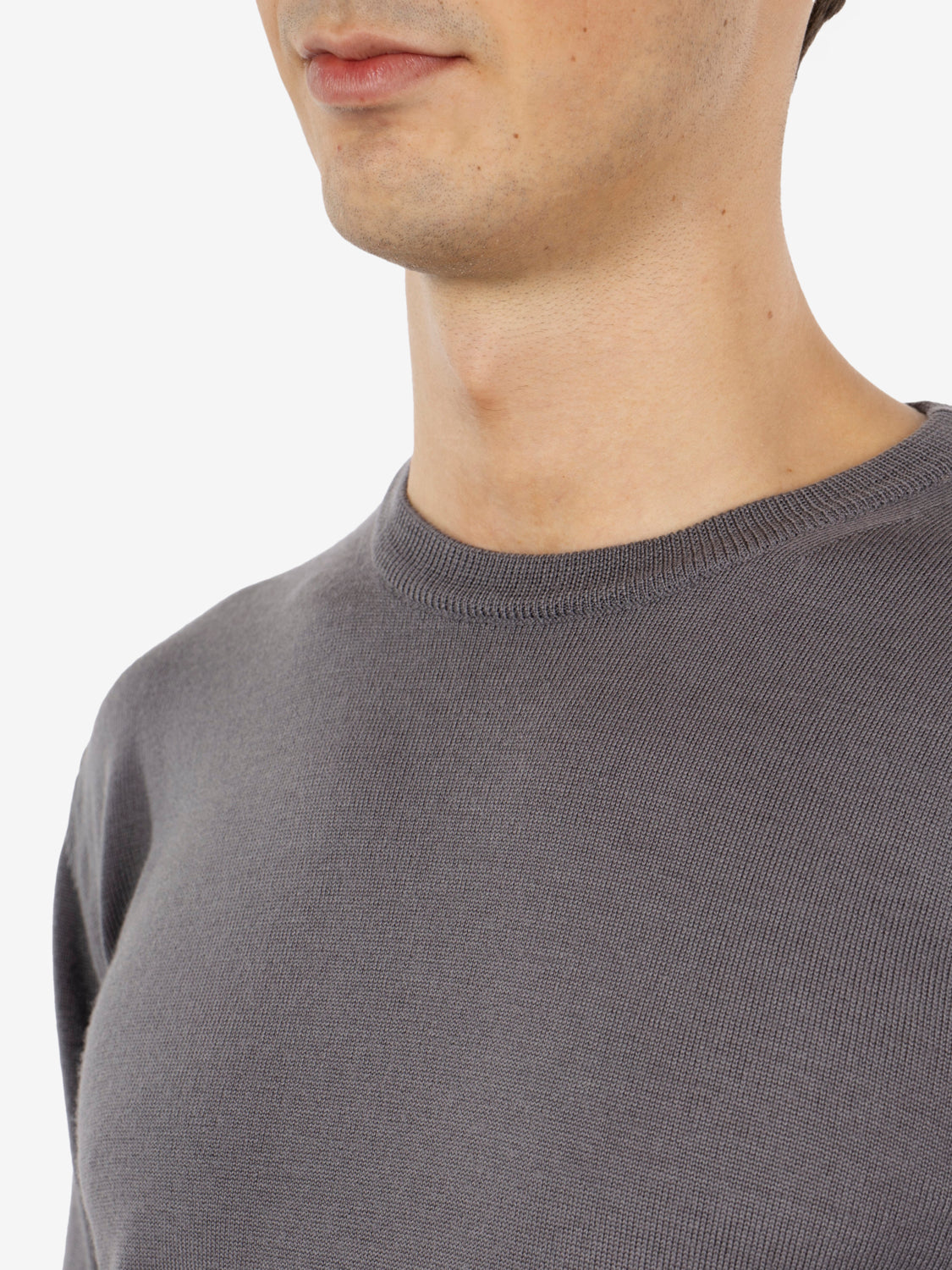 Maglione rasato girocollo piombo