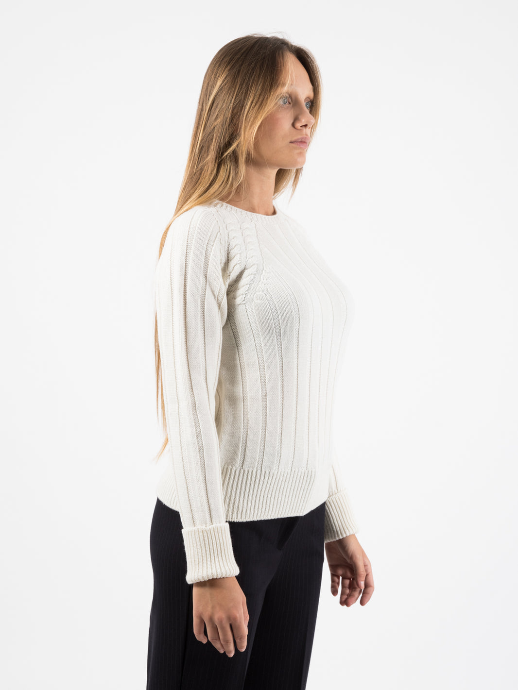 Maglione scollo rotondo coste larghe ecrù