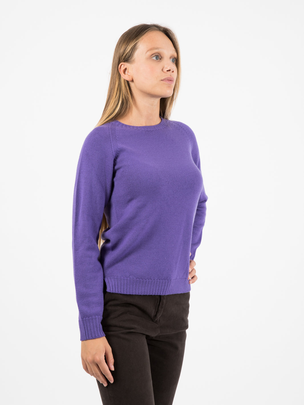 Maglione scollo rotondo viola