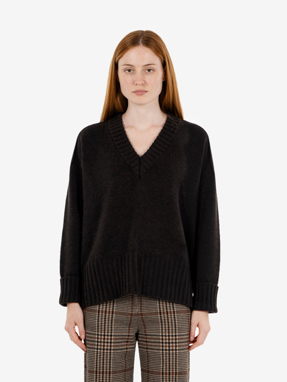 Maglione scollo V caffè