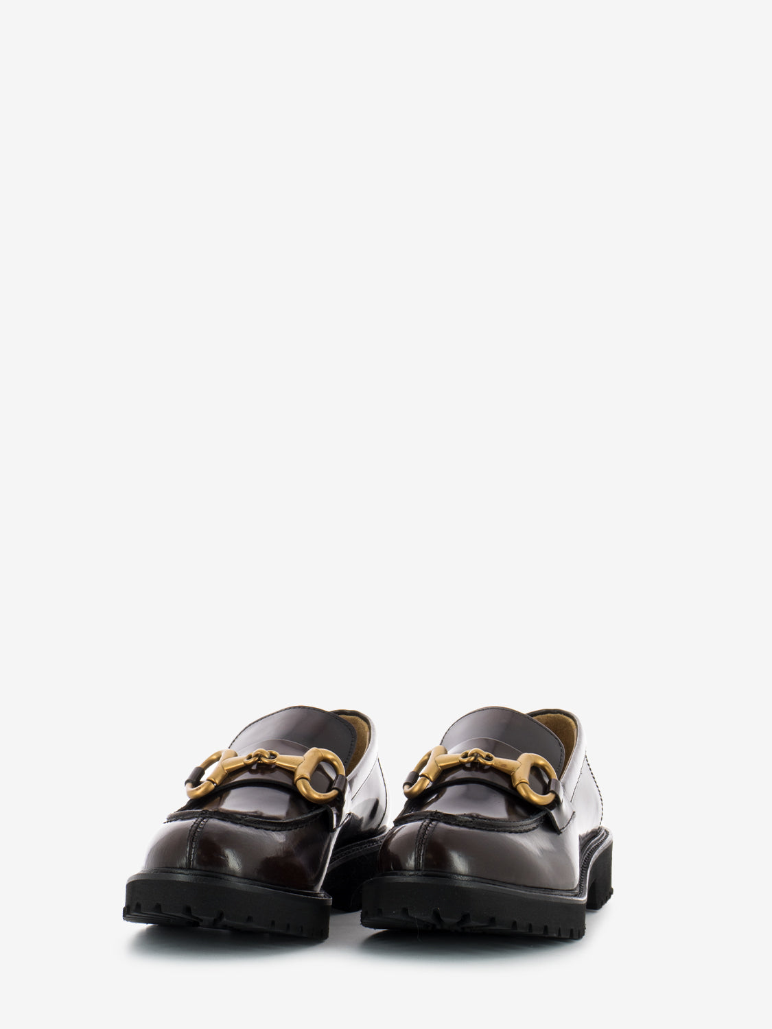 Moccasins with dark brown clamp