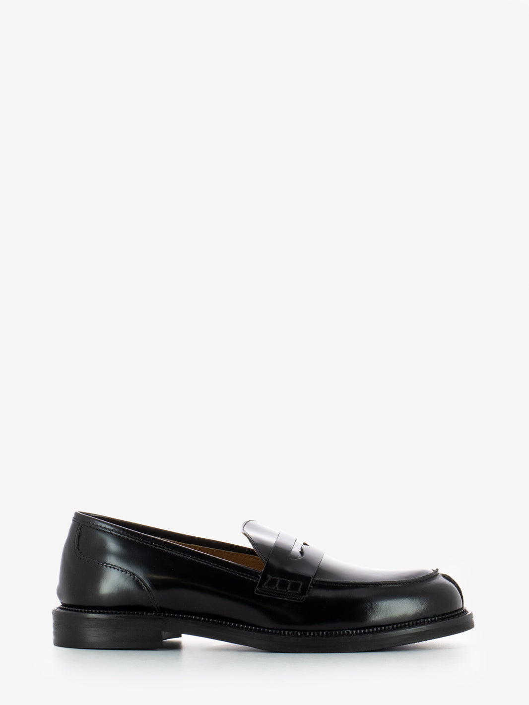 BLACK BRUSHED MOCCASIN 9000_NER