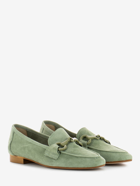 Mocassini in suede con morsetto salvia