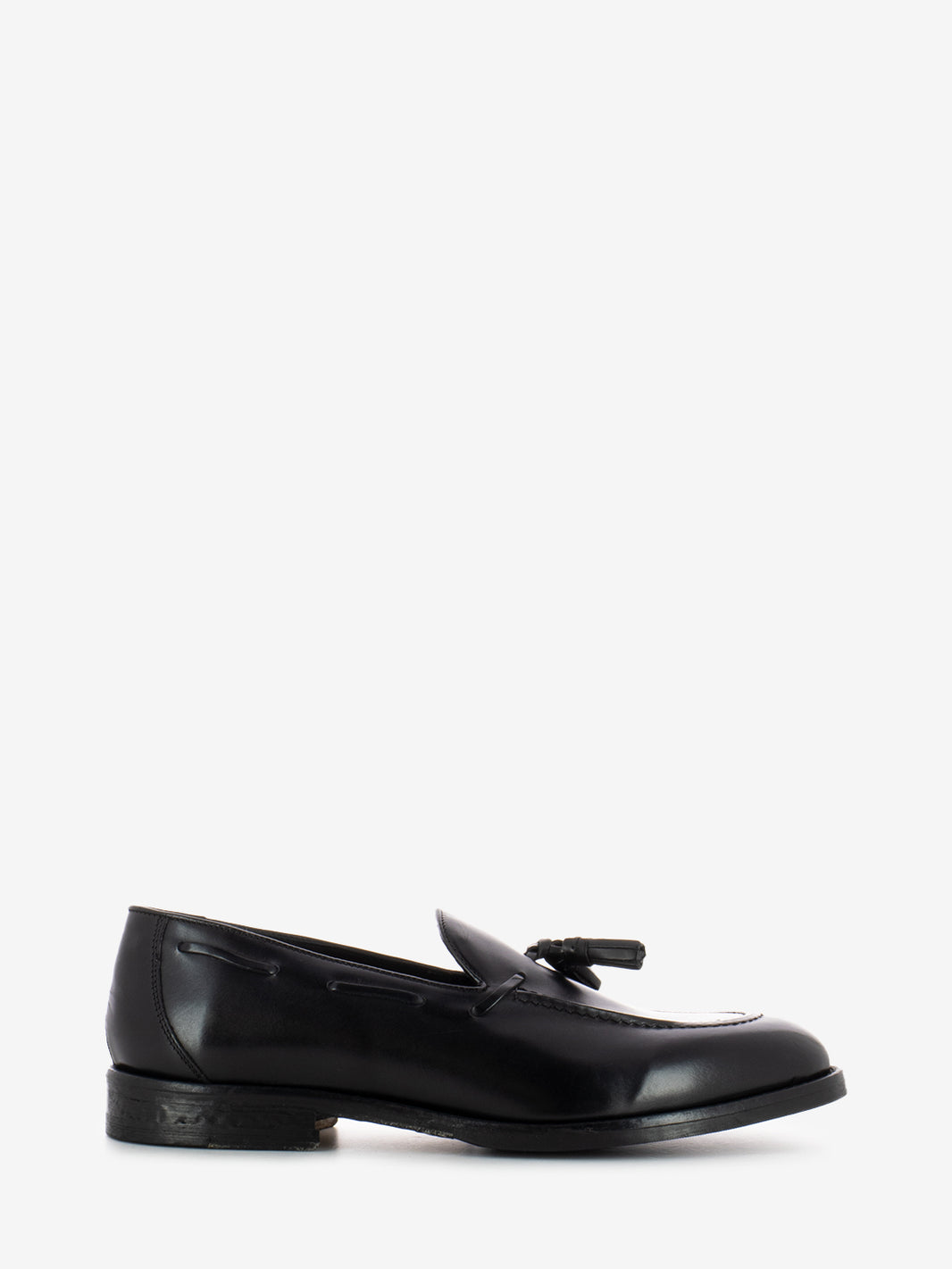 Black tassel loafer