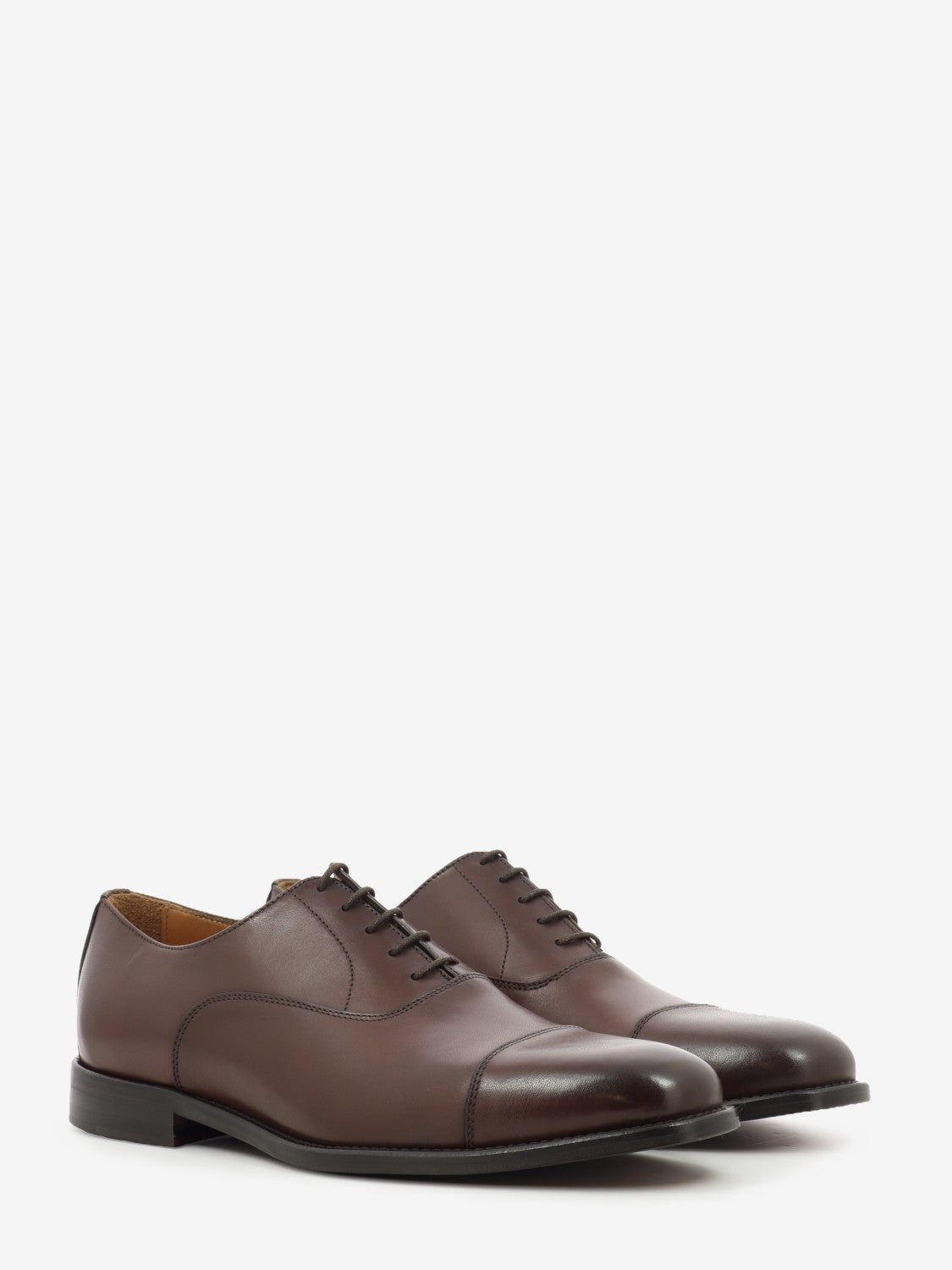 Oxford in pelle invecchiata marrone