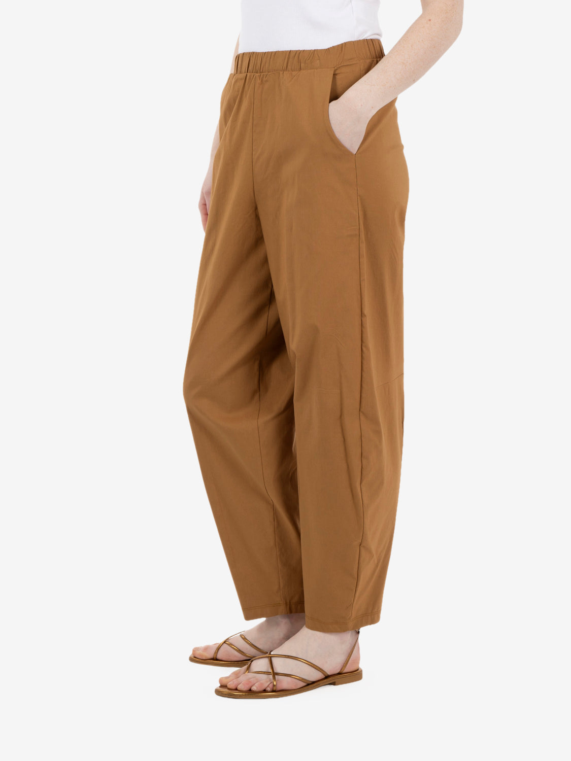 Pantalone baloon fit cammello