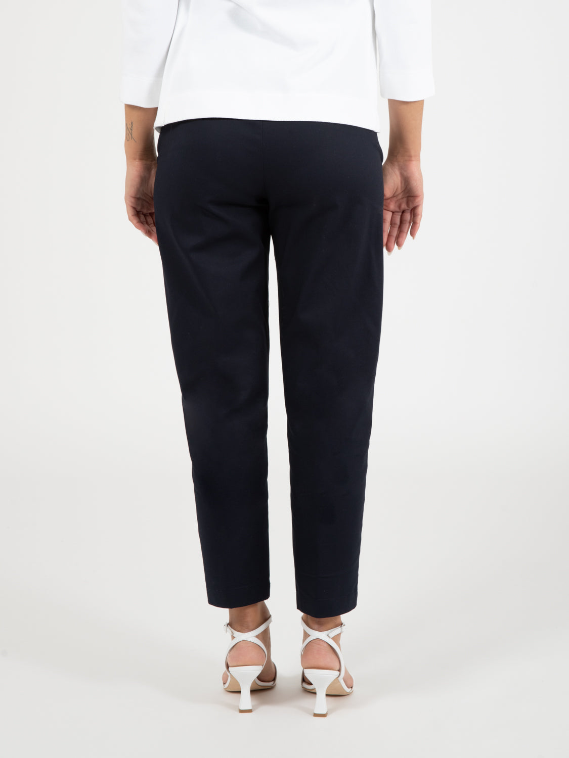 Blue cotton cropped trousers