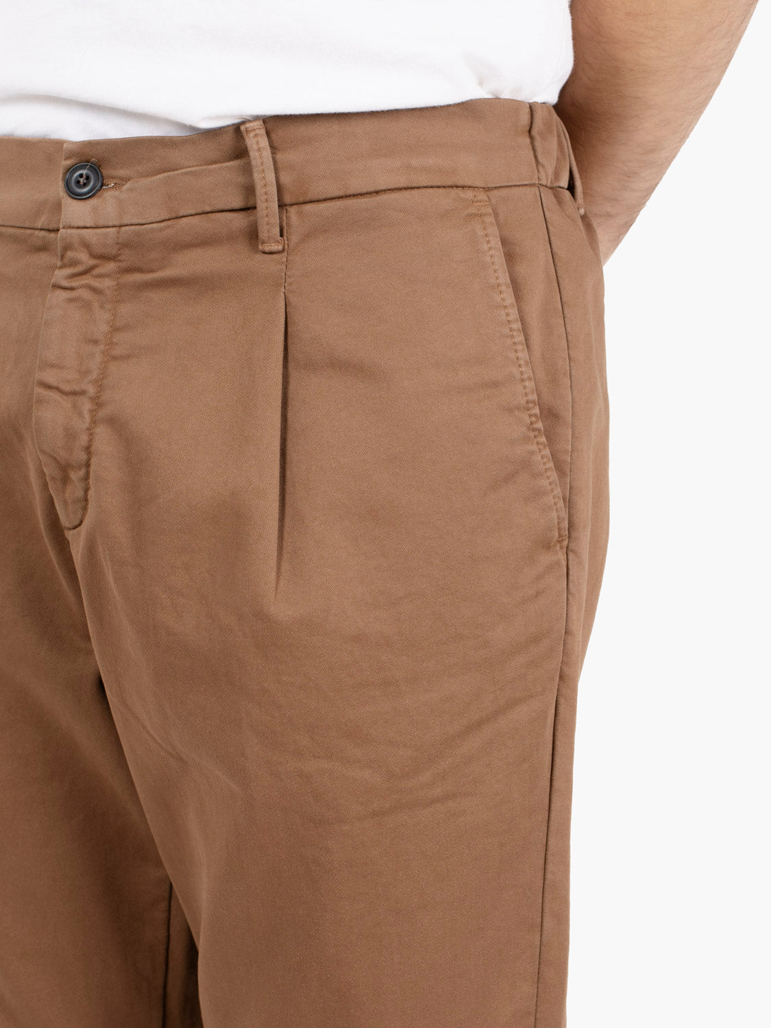 Abel camel trousers