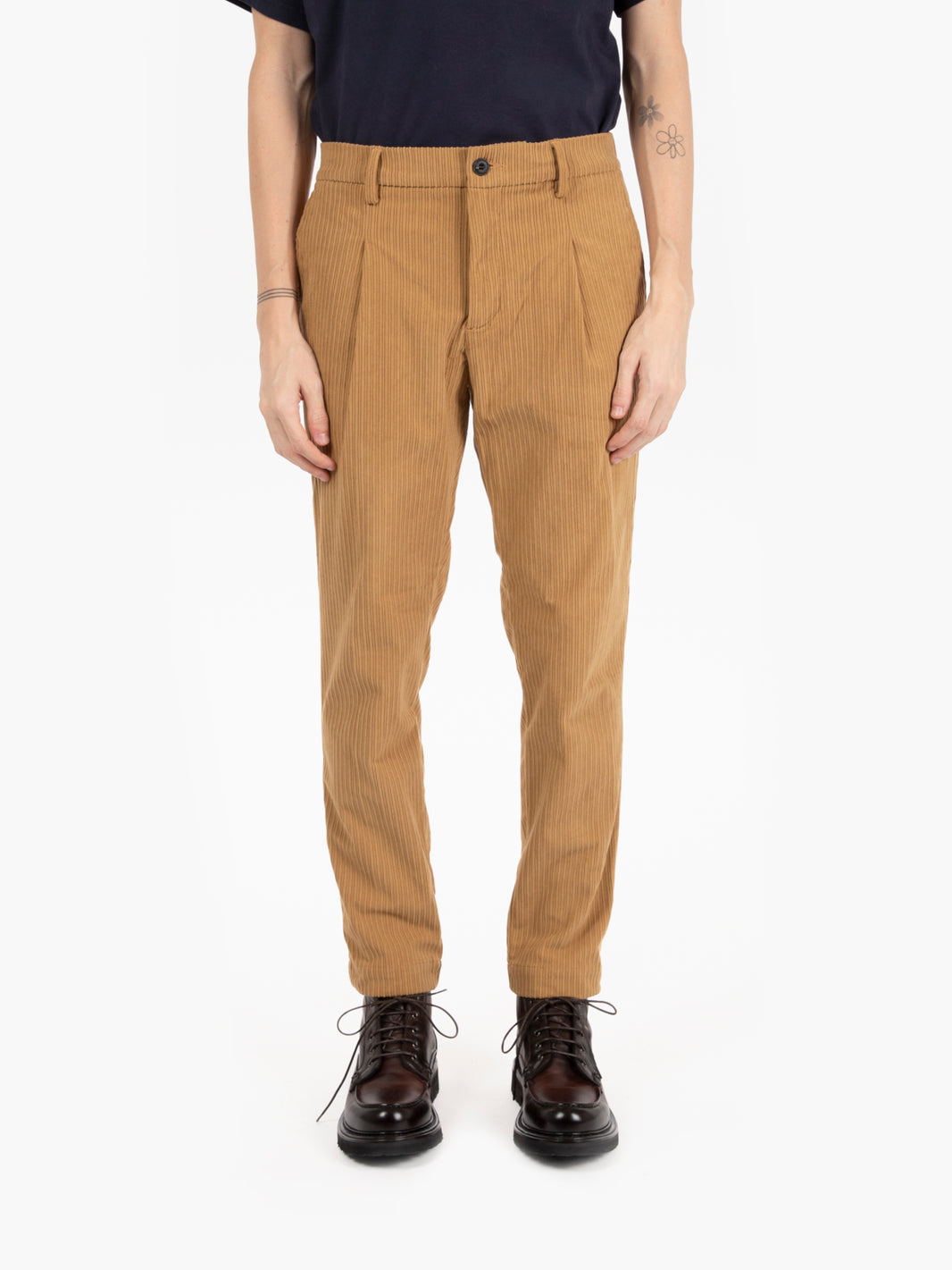 Pantaloni Abel in velluto a coste beige