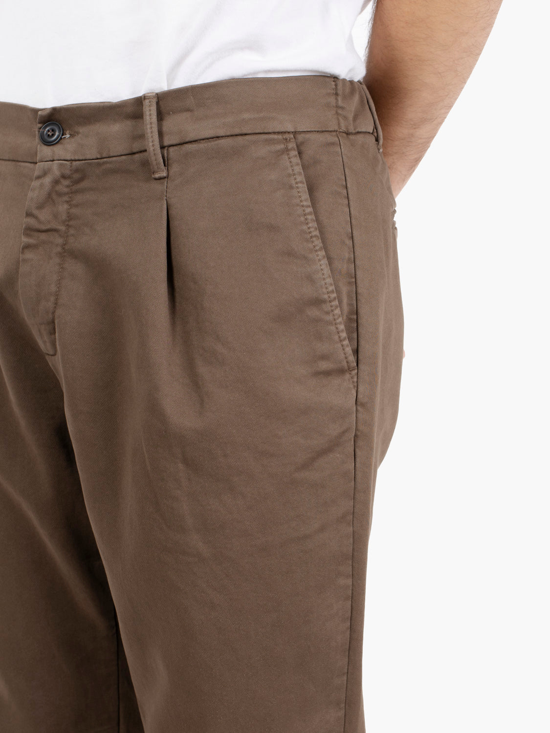 Abel tobacco trousers