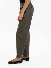 STIMM - Pantaloni carrot fit Linus militare